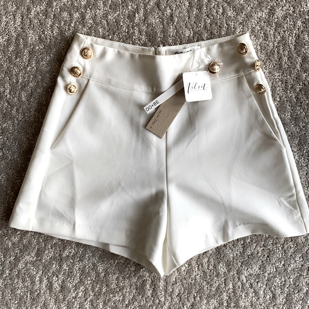 Do + Be Ivory shorts